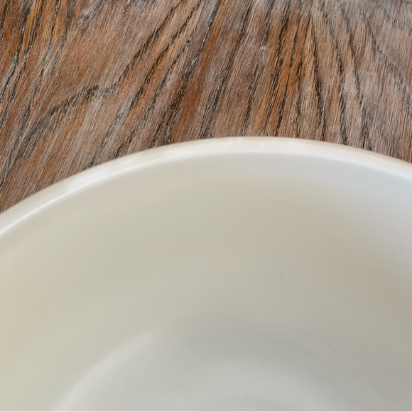 Vintage Pyrex Primary Yellow Mixing Bowl ❤️ - Picture 7 of 9